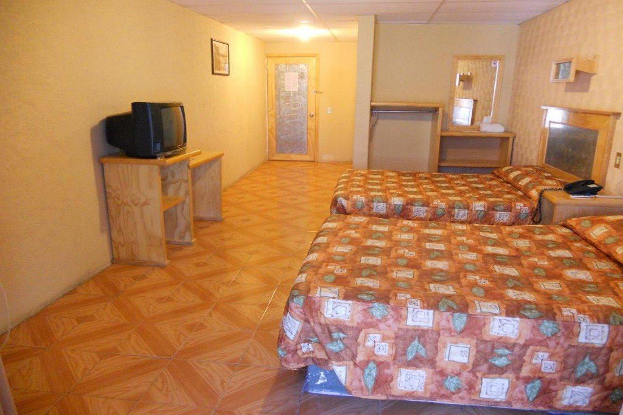 Hotel Plaza El Dorado Pachuca Bagian luar foto